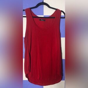 NWT Michael Lauren Curved Hem Soft Tank in Red - Size M